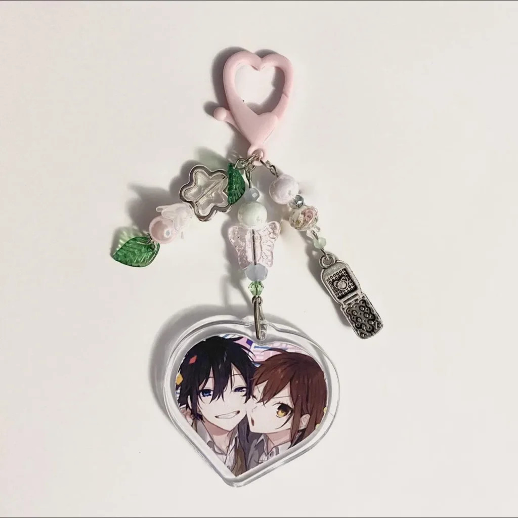 kf S62bde29970024192b9fc246a41c15e11Z - Horimiya Merch